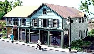 Branchline Dubois Store